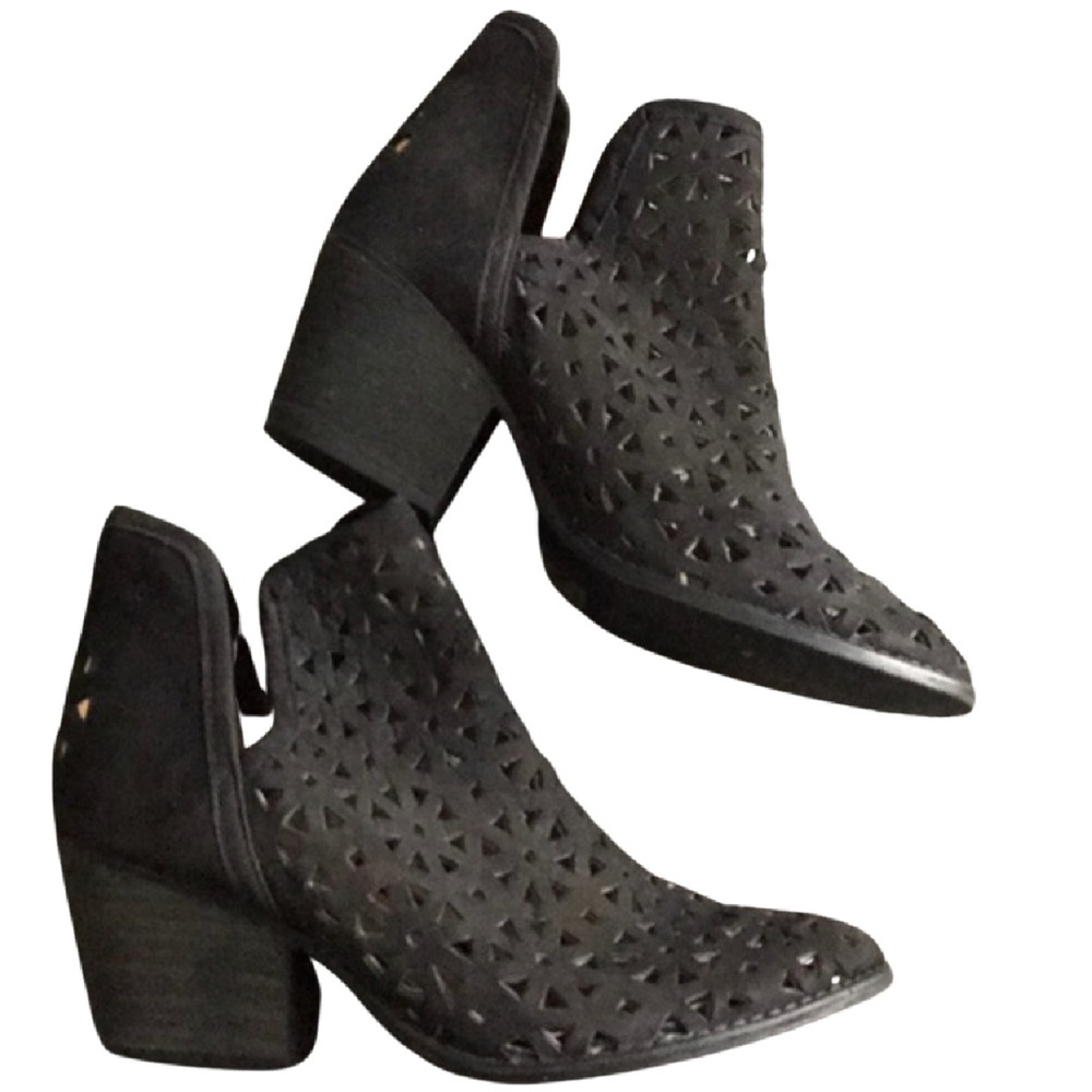 Musse & Cloud Cutout Leather Booties Size 7